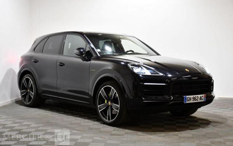 PORSCHE CAYENNE e-HYBRID 462ch PLATINUM EDITION TIPTRONIC NOIR GH-962-AC