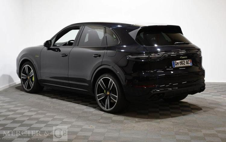 PORSCHE CAYENNE e-HYBRID 462ch PLATINUM EDITION TIPTRONIC NOIR GH-962-AC
