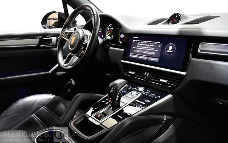PORSCHE CAYENNE e-HYBRID 462ch PLATINUM EDITION TIPTRONIC NOIR GH-962-AC