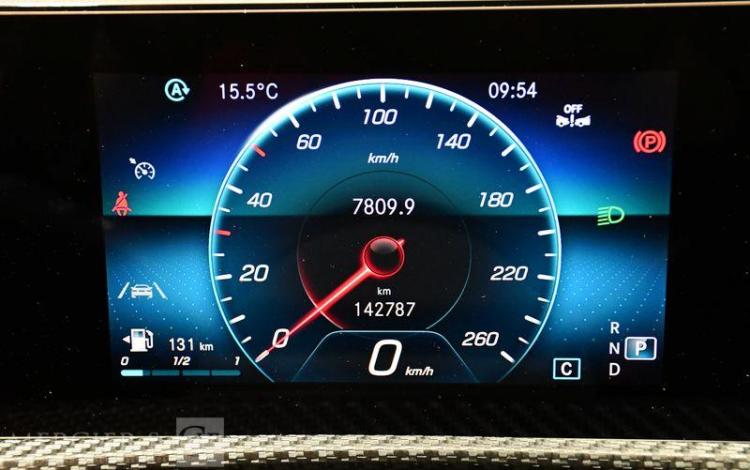 MERCEDES CLASSE A 180D 8G-DCT BUSINESS LINE NOIR GJ-017-XV