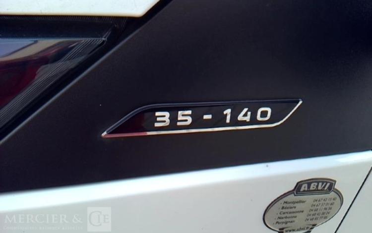 IVECO 35-140 BENNE SIMPLE CABINE COFFRE BLANC GJ-023-VT