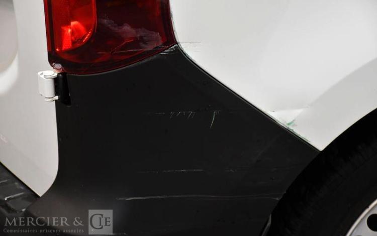 RENAULT EXPRESS FOURGON 1.5 BLUEDCI 75 CONFORT BLANC GK-054-GZ