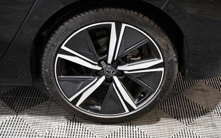 PEUGEOT 308 1.2 PURETECH 130 GT EAT NOIR GK-294-HM