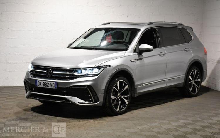 VOLKSWAGEN TIGUAN 2,0 R-LINE 110 TDI GRIS GK-982-WQ
