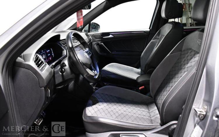 VOLKSWAGEN TIGUAN 2,0 R-LINE 110 TDI GRIS GK-982-WQ