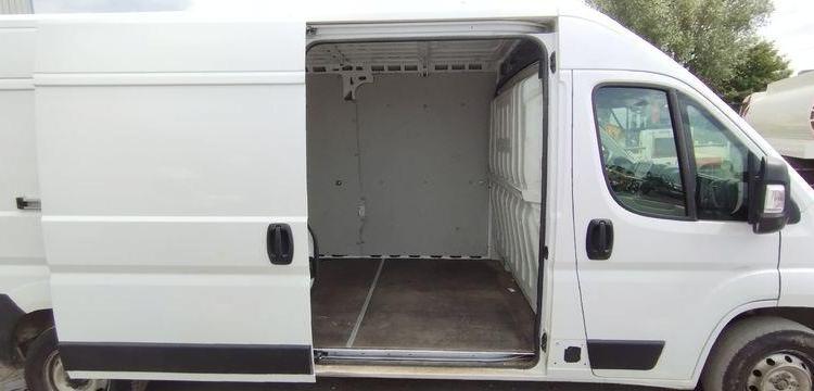FIAT DUCATO LH2  FOURGON  2,2 MJT 16V 140CV BUSINESS – DIESEL – 121369 KMS BLANC GL-575-TH