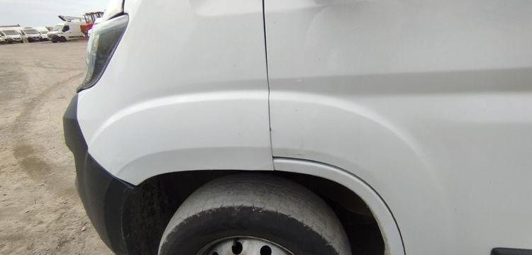 FIAT DUCATO LH2  FOURGON  2,2 MJT 16V 140CV BUSINESS – DIESEL – 121369 KMS BLANC GL-575-TH