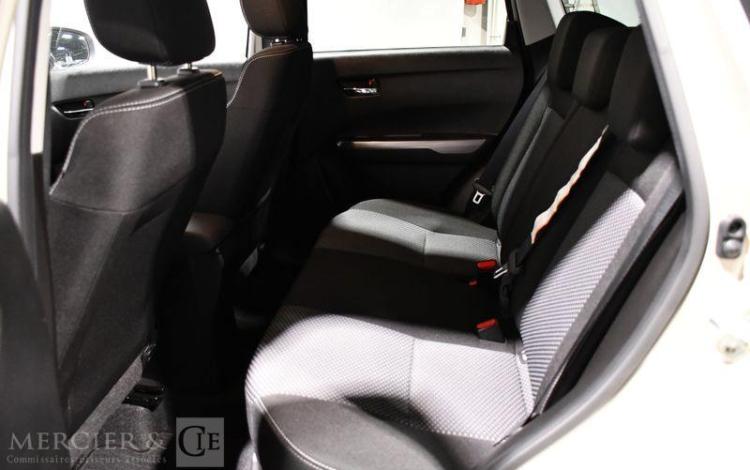 SUZUKI VITARA 1.4 BOOSTERJET SHVS 130 STYLE 2WD BEIGE GL-736-SH