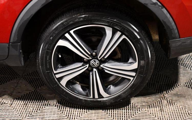 MG ZS COMFORT ROUGE GL-903-FH