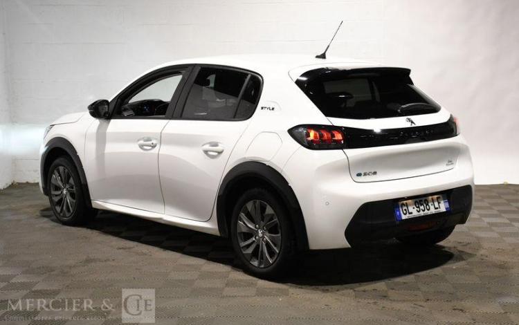 PEUGEOT e-208 STYLE BLANC GL-958-LF