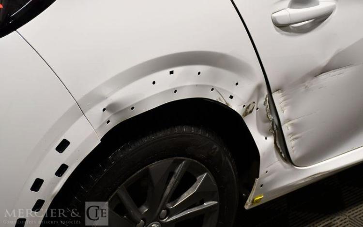 PEUGEOT e-208 STYLE BLANC GL-958-LF