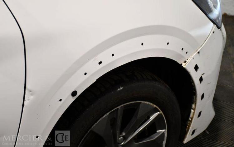 PEUGEOT e-208 STYLE BLANC GL-958-LF