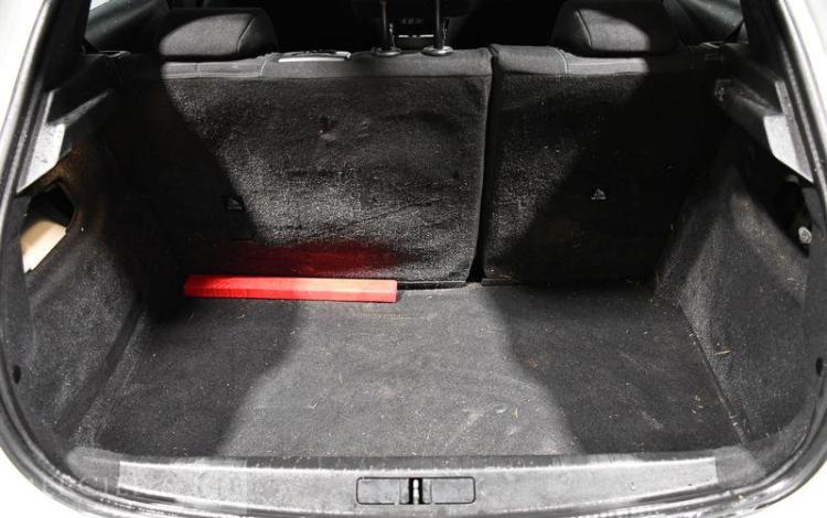 PEUGEOT e-208 STYLE BLANC GL-958-LF