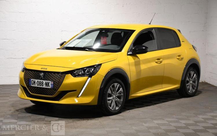 PEUGEOT e-208 135 50KWH STYLE JAUNE GM-088-NK