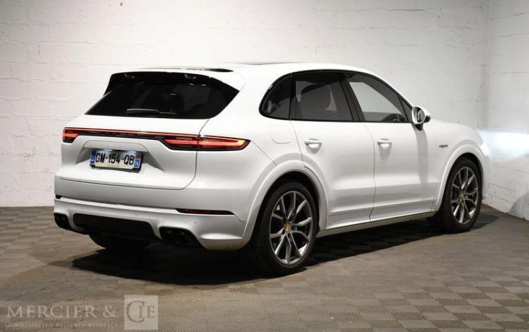 PORSCHE CAYENNE e-HYBRID 462ch PLATINIUM EDITION TIPTRONIC BLANC GM-154-QB