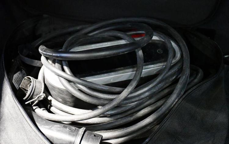 PORSCHE CAYENNE e-HYBRID 462ch PLATINIUM EDITION TIPTRONIC BLANC GM-154-QB