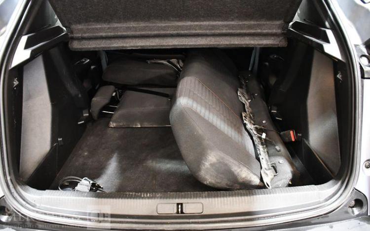 PEUGEOT 2008 ACTIVE PACK PURE TECH GRIS GM-653-LN