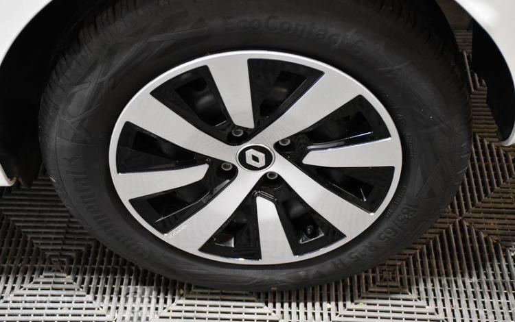 RENAULT CLIO BLANC GN-214-YW