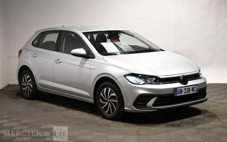 VOLKSWAGEN POLO 1.0 TSI 95 LIFE DSG GRIS GN-338-MC