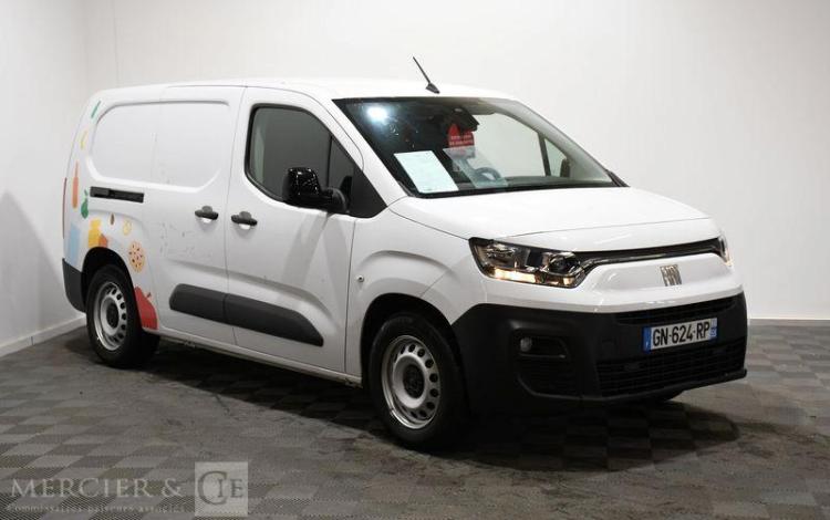 FIAT e-DOBLO BLANC GN-624-RP