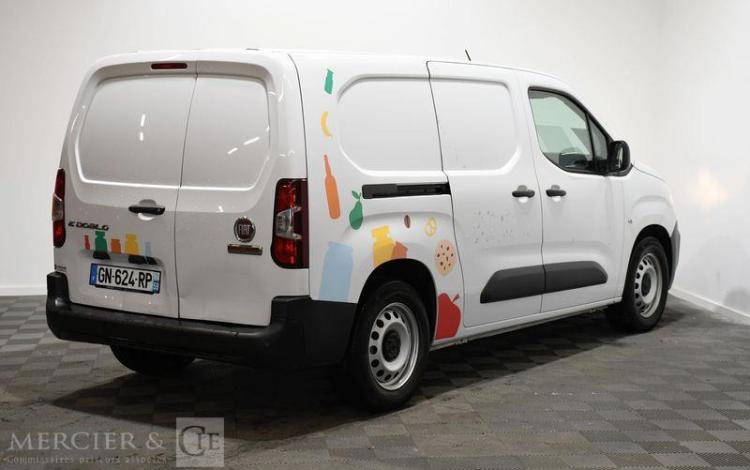 FIAT e-DOBLO BLANC GN-624-RP