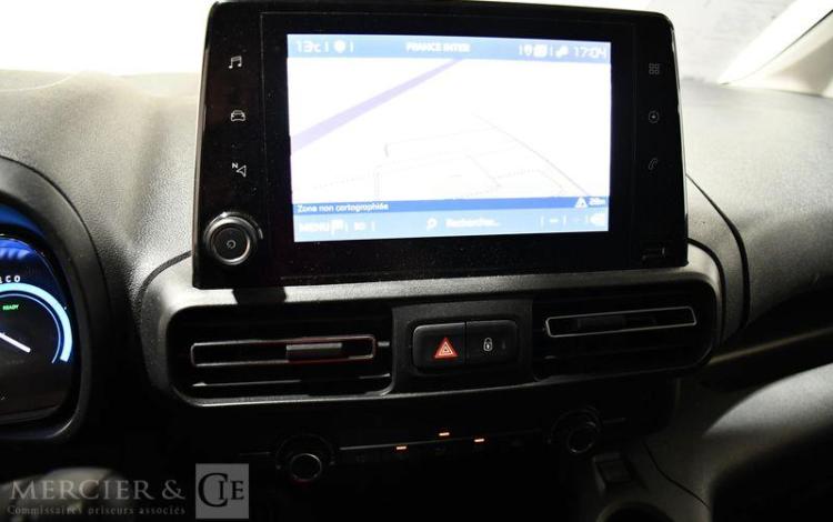 FIAT e-DOBLO BLANC GN-624-RP