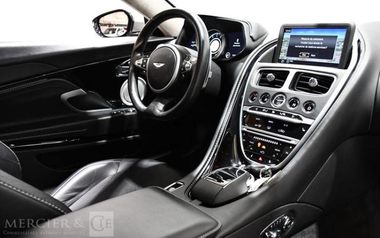 ASTON MARTIN DB11 COUPE 5.2 610ch BVA GRIS GN-814-QZ