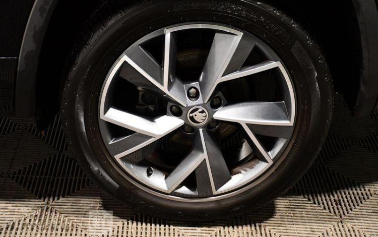 SKODA KODIAQ 2.0 TDI 150 CH 7PLACES NOIR GP-597-RY