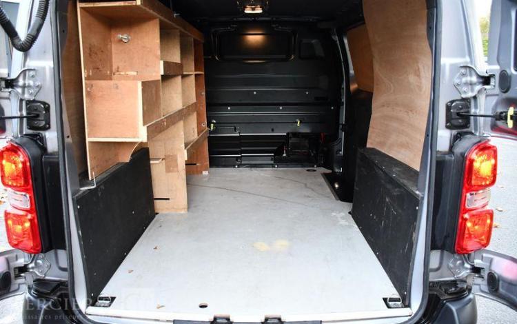 OPEL VIVARO MOYEN 1.5 D 120 L2 STANDARD PACK BUSINESS GRIS GP-774-FA