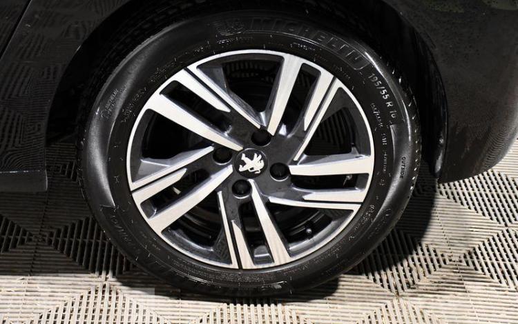 PEUGEOT 208 STYLE PURE TEECH 75 S&S NOIR GQ-002-LF