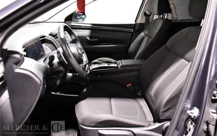 HYUNDAI TUCSON INTUITIVE GRIS GQ-223-EN