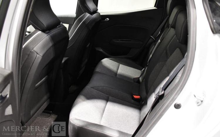 RENAULT CLIO TECHNO TCE 90 GRIS GQ-393-WJ