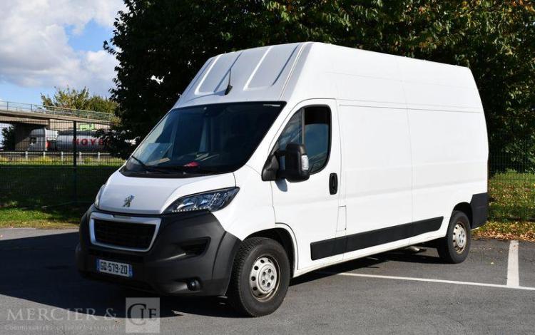 PEUGEOT BOXER 35 L3H3 2.2 BLUEHDI 140ch BLANC GQ-579-ZD