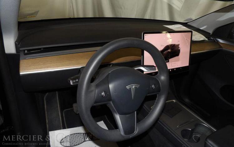 TESLA MODEL Y 515 82KWH GRANDE-AUTONOMIE DUAL-MOTOR 4WD NOIR GQ-725-QT