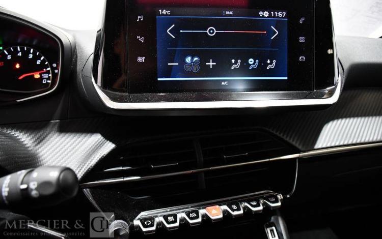 PEUGEOT 208 1.2 PURETECH 100 STYLE ROUGE GR-202-ER