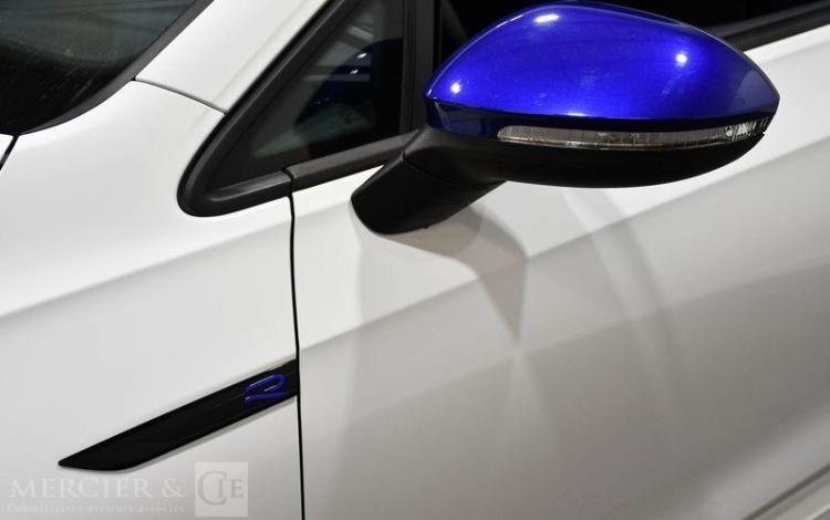 VOLKSWAGEN GOLF VIII R EDITION 20ANS 2.0 TSI 333ch 4MOTION DSG7 BLANC GR-708-WQ