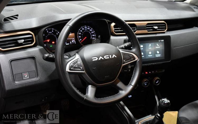 DACIA DUSTER EXTREME TCE 130 4X2 NOIR GR-866-GZ