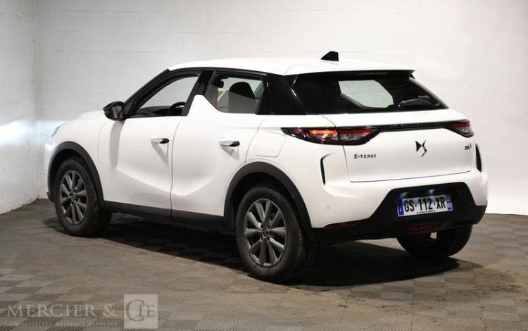 DS DS3 STE CROSSBACK E-TENSE 54kWh 156ch BASTILLE BLANC GS-112-XR