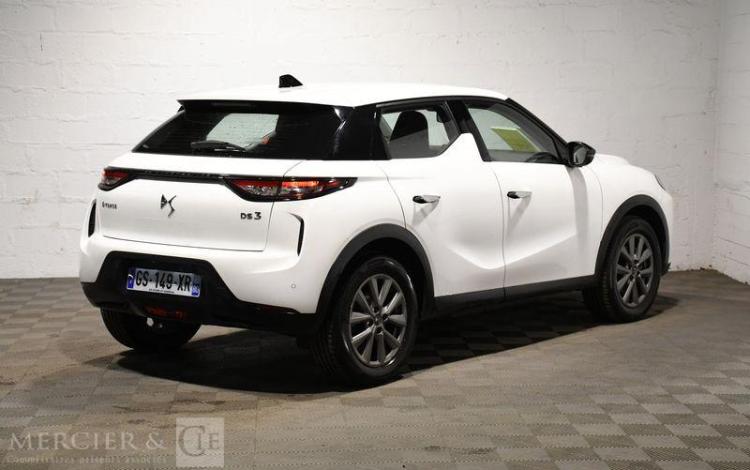 DS DS3 STE CROSSBACK E-TENSE 54kWh 156ch BASTILLE BLANC GS-149-XR