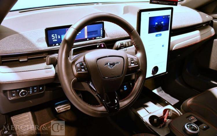 FORD MUSTANG MACH-E 75kwh  GS-954-HM