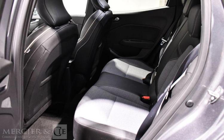 RENAULT CLIO TECHNO E-TECH FULL HYBRID 145 GRIS GT-008-QQ