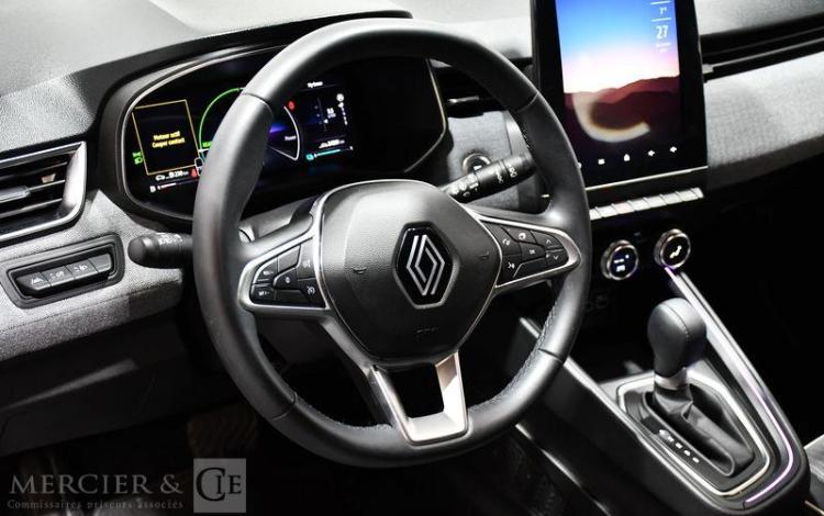 RENAULT CLIO 1.6 E-TECH 145H 95 HYBRID 1.2KWH TECHNO BVA NOIR GT-097-EQ