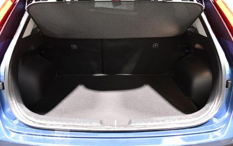 KIA NIRO H141 PREMIUM BLEU GT-599-VT