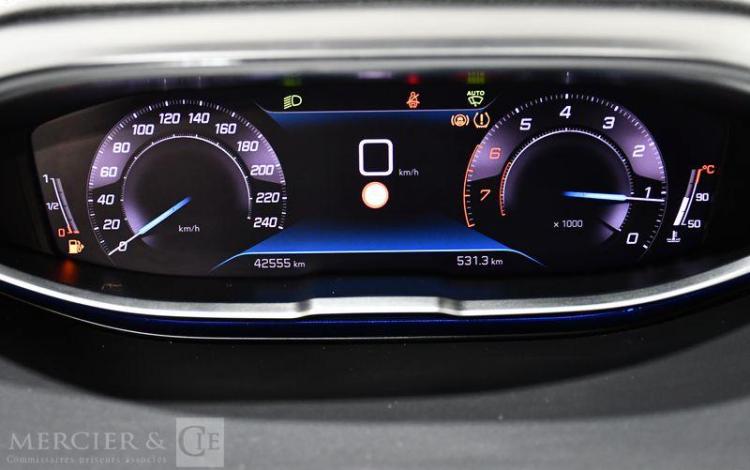 PEUGEOT 3008 ALLURE PACK PURE TECH BLEU GT-693-VY