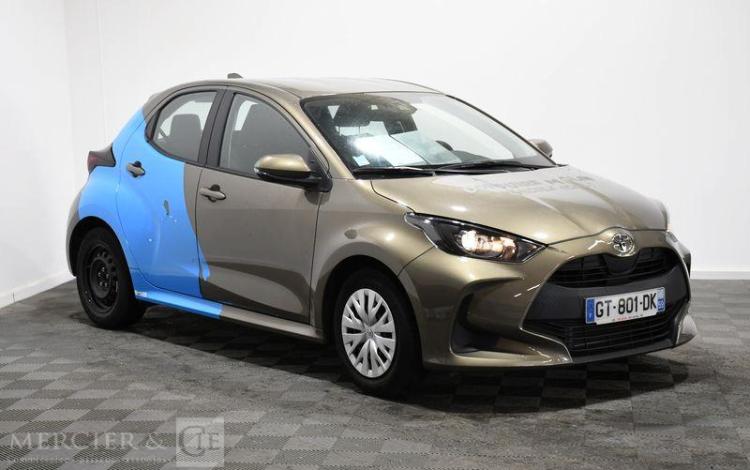 TOYOTA YARIS AUTO ECOLE 1.0 VVTI 70 DYNAMIC GRIS GT-801-DK