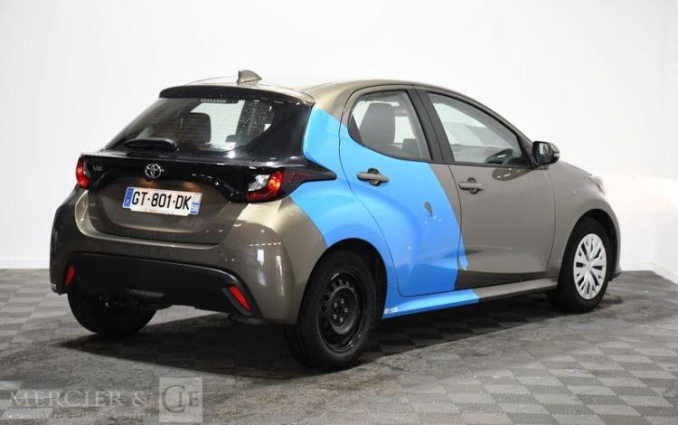 TOYOTA YARIS AUTO ECOLE 1.0 VVTI 70 DYNAMIC GRIS GT-801-DK