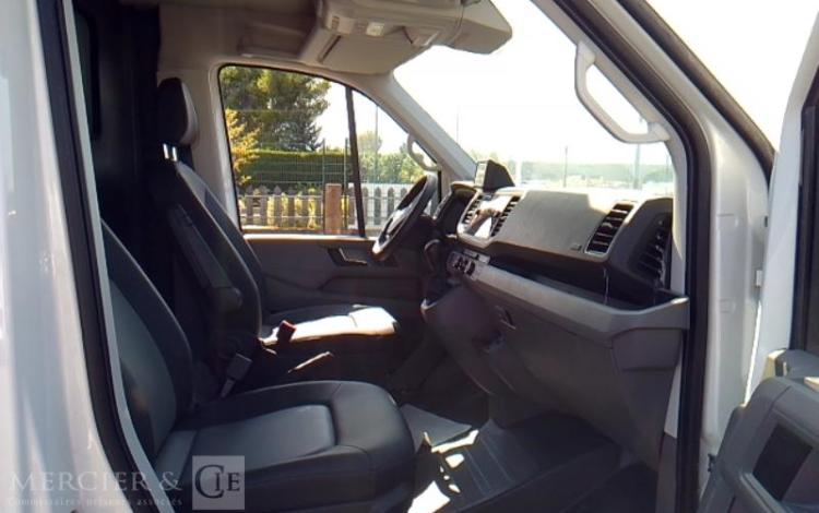 VOLKSWAGEN CRAFTER VAN 3T5 TDI 177CV AMBULANCE BLANC GT-966-QE