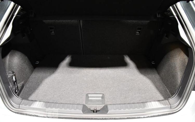 AUDI A1 SPORTBACK GRIS GV-230-GB