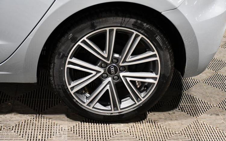 AUDI A1 SPORTBACK GRIS GV-230-GB