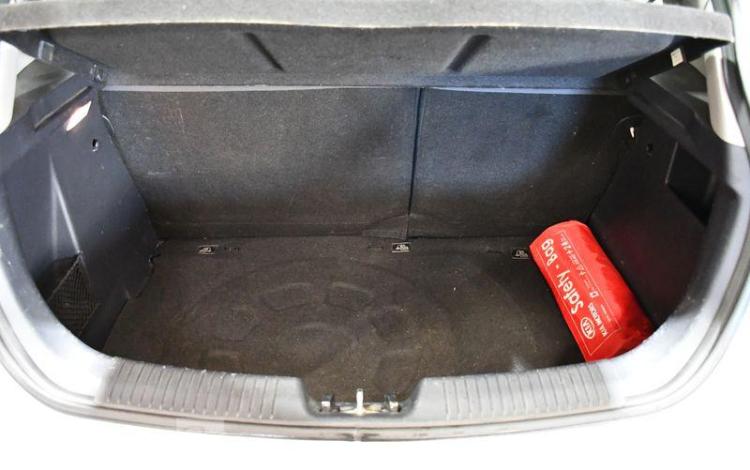 KIA RIO 1.4 CRDI 90 ACTIVE BLANC GV-309-QG